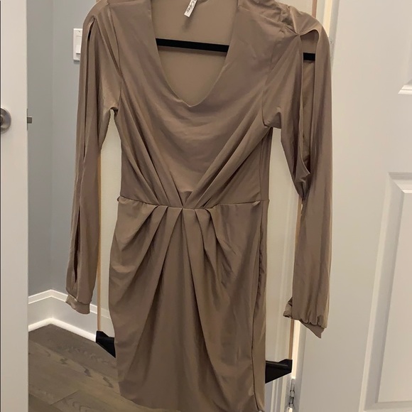 Classic sexy dress worn once - Picture 1 of 2